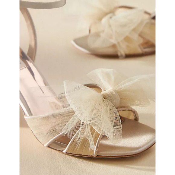 ANTHROPOLOGIE  BADGLEY MISCHKA Badgley Mischka Tess Heels Size/9 - Picture 3 of 10